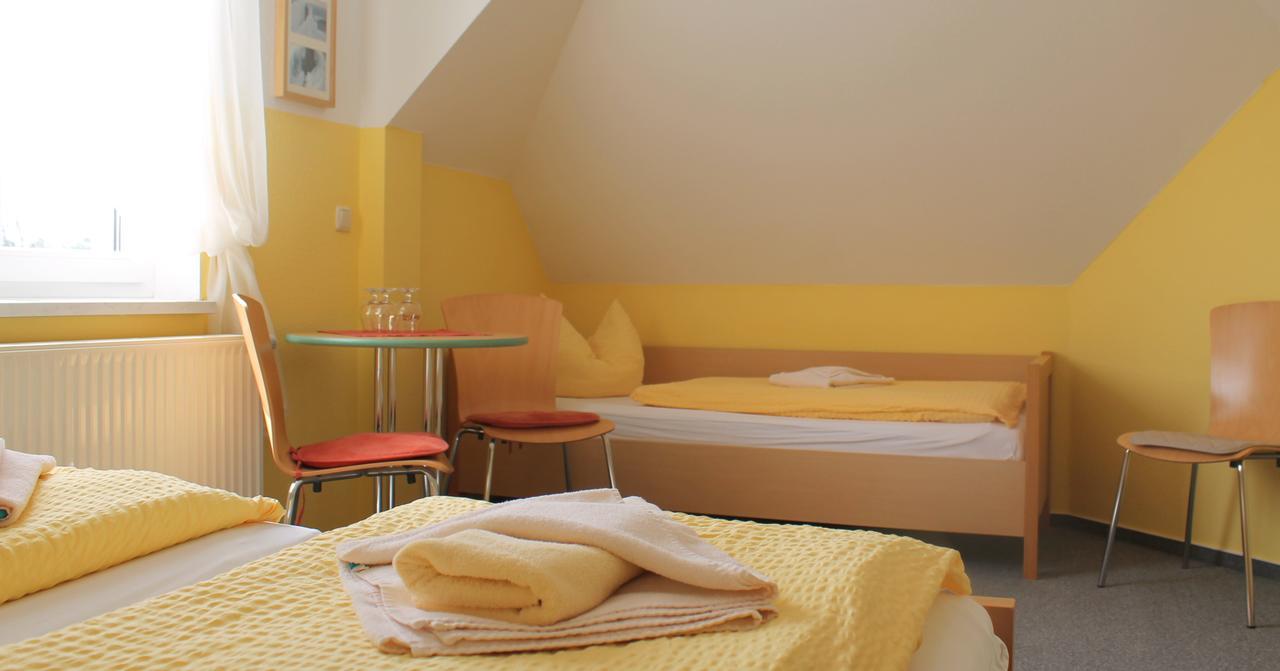 Hotel Ratscafe Ueckeritz Extérieur photo